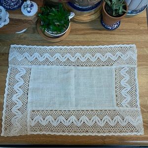 🌿Vintage linen~lace~tableware~doily~ farmhouse~Bohemian~BoHo~cottage core